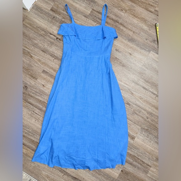 Ann Taylor • Midi Flare Dress - Picture 9 of 16